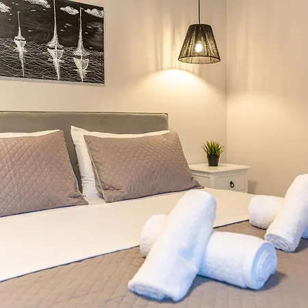 Julia's Hébergement de vacances Karavomylos